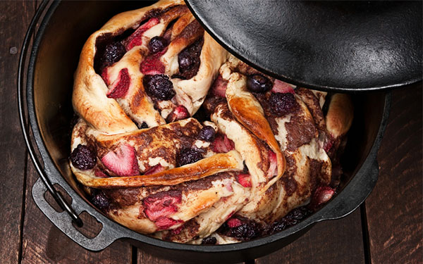 berry dutch oven