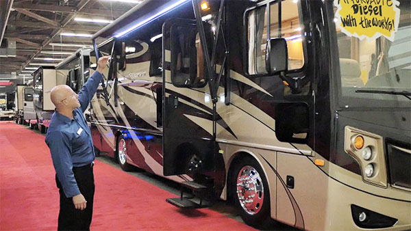 October 2017 RV Shows: Where & How to Get Great Deals