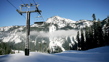 Ski lift at the summit at Snoqualmie 